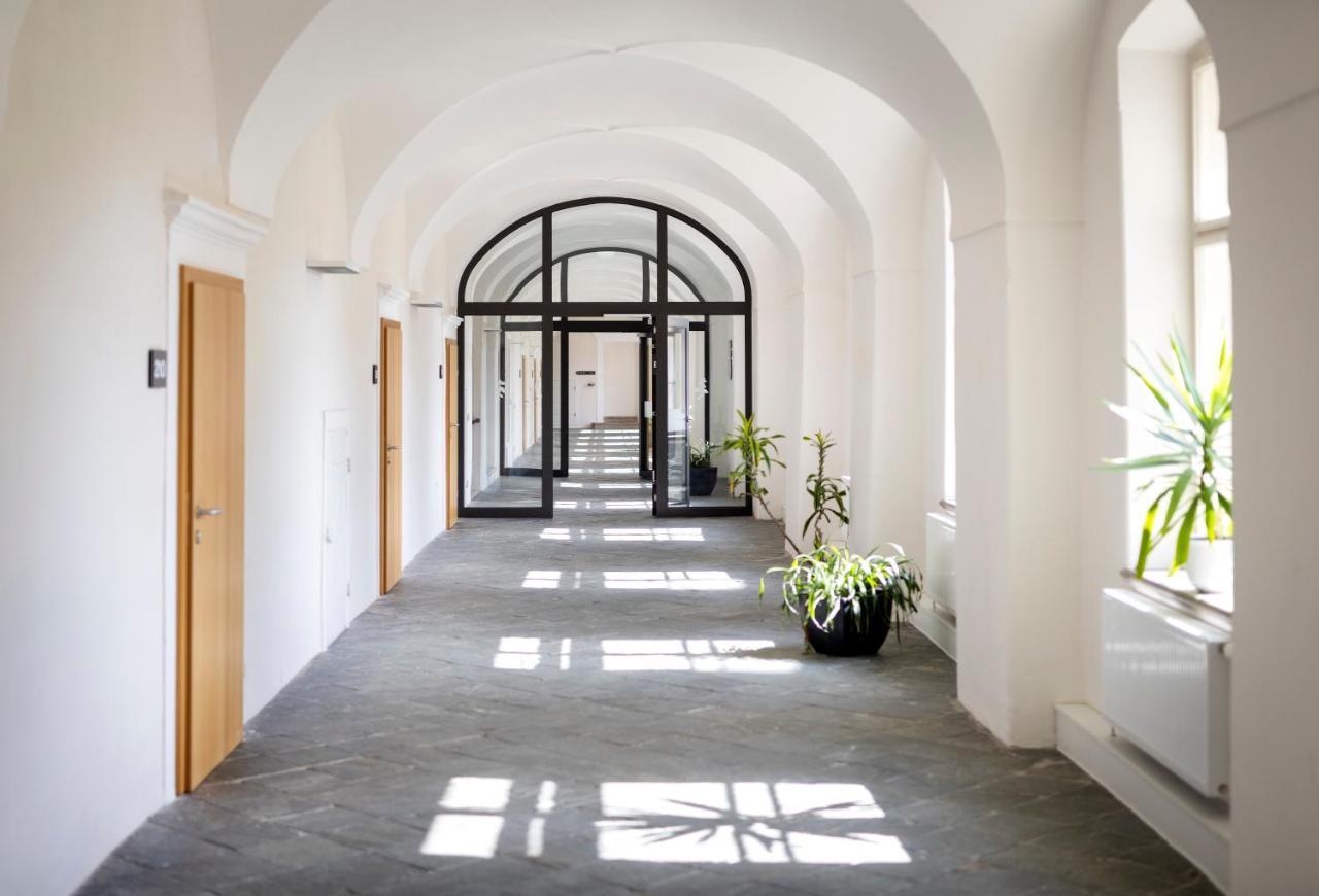 JUFA Hotel Stift Gurk Eksteriør billede